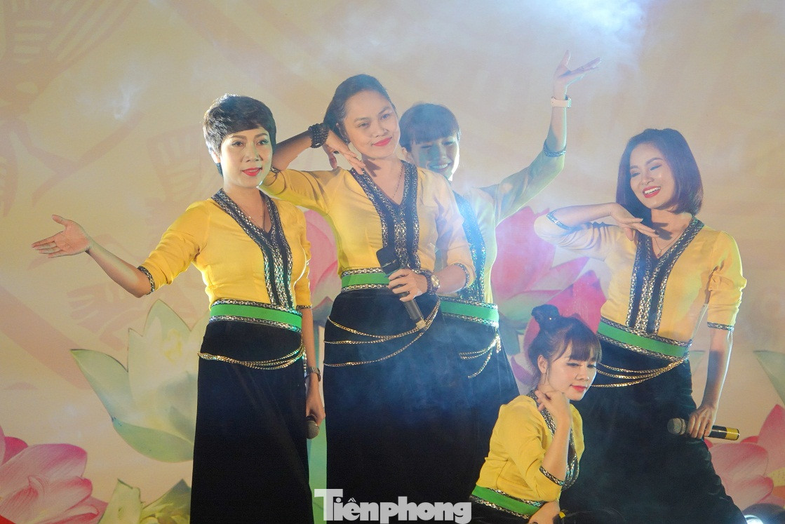 Quân đội chung tay vì người nghèo ảnh 8