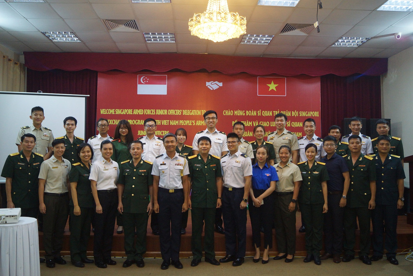 Sỹ quan trẻ Việt Nam - cầu nối hữu nghị trong đối ngoại quốc phòng ảnh 2