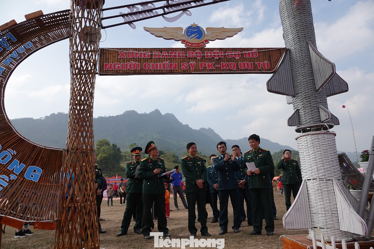 Đặc sắc hội trại của tuổi trẻ Quân đội ảnh 10