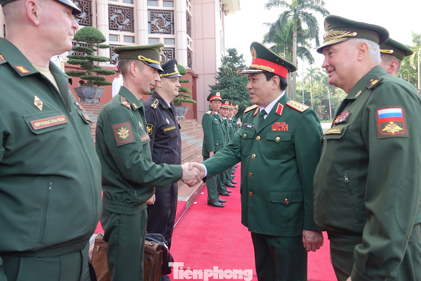 Thứ trưởng Quốc phòng Nga thăm Việt Nam, thúc đẩy đối tác chiến lược toàn diện ảnh 6