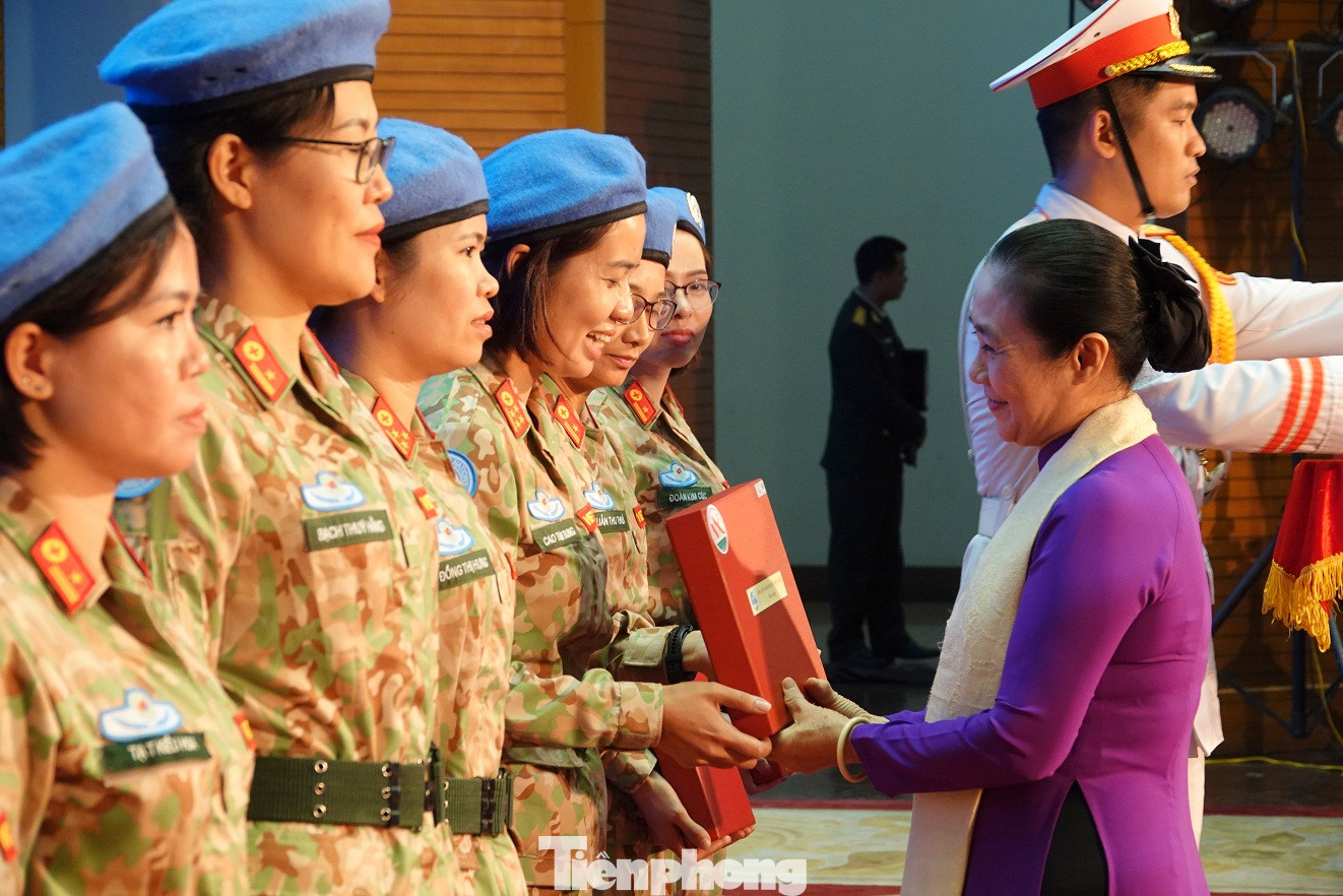 Bệnh viện dã chiến cấp 2 số 2 xuất quân đi gìn giữ hoà bình ảnh 4