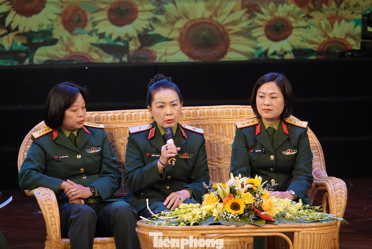 Thúc đẩy bình đẳng giới trong Quân đội trên lĩnh vực chính trị ảnh 3