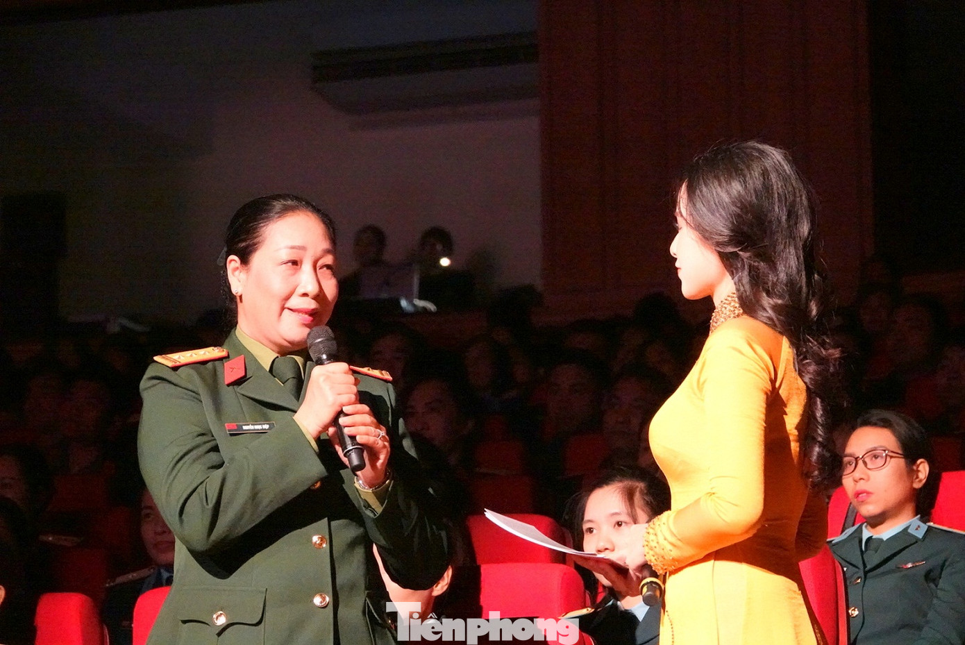 Thúc đẩy bình đẳng giới trong Quân đội trên lĩnh vực chính trị ảnh 4