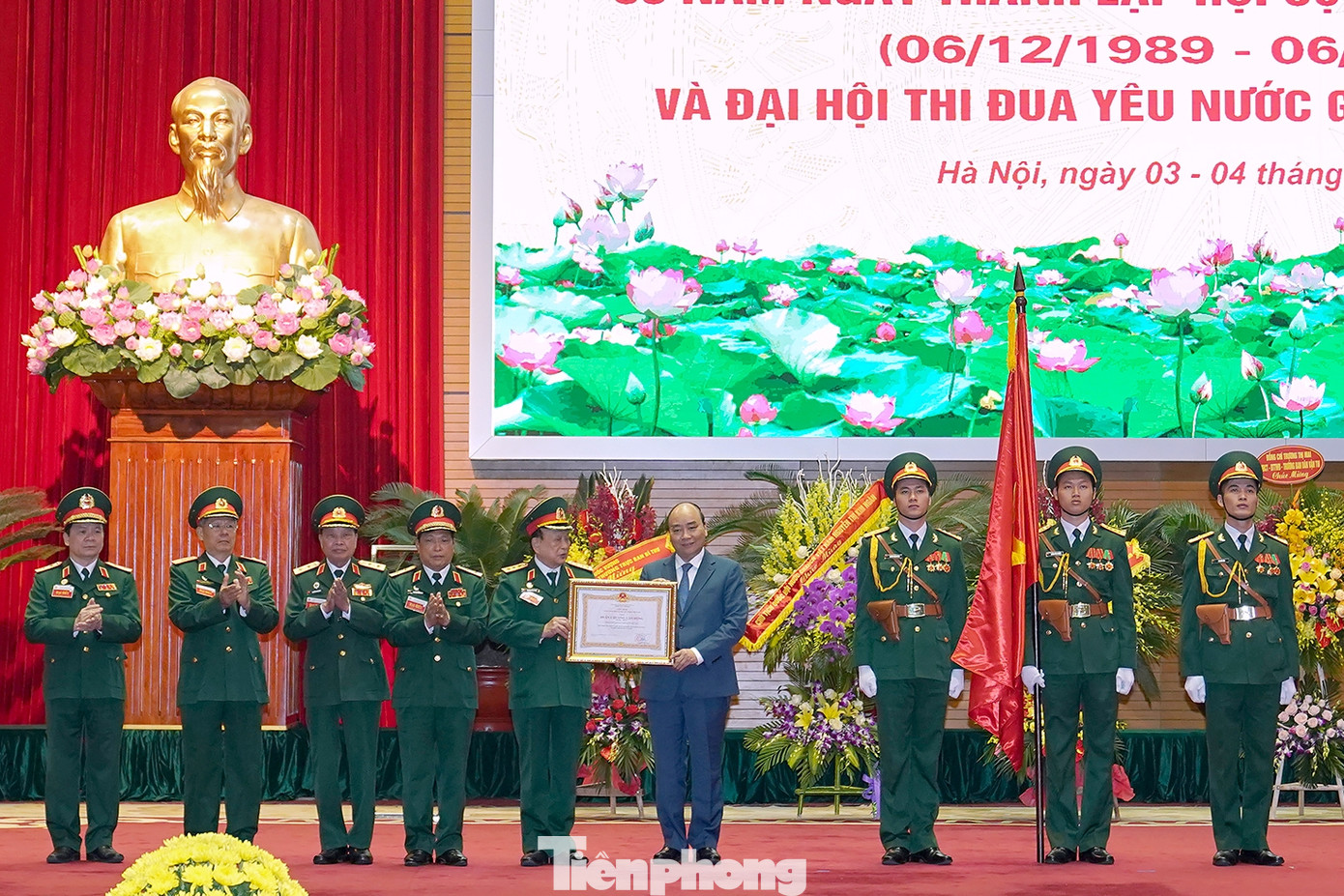 Thủ tướng Nguyễn Xuân Phúc: Cựu chiến binh là gương sáng cho thế hệ trẻ ảnh 1