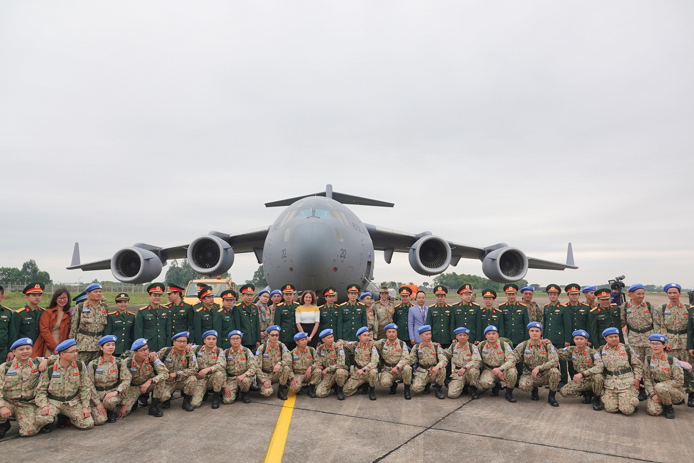 Gác niềm riêng lo sứ mệnh lớn ảnh 1