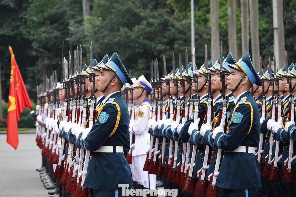 Bộ đội Cụ Hồ - biểu hiện cao đẹp của tư tưởng Hồ Chí Minh ảnh 5