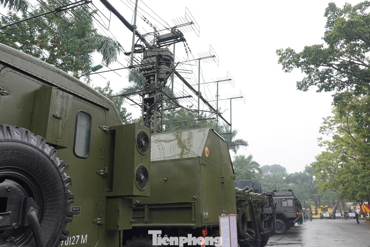 Cận cảnh ngư lôi, tổ hợp tên lửa của Quân đội nhân dân Việt Nam ảnh 11