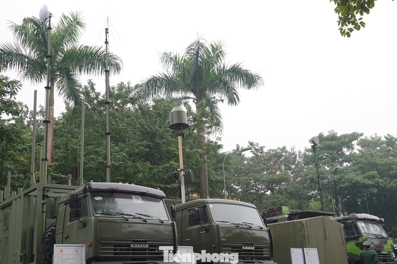 Cận cảnh ngư lôi, tổ hợp tên lửa của Quân đội nhân dân Việt Nam ảnh 10