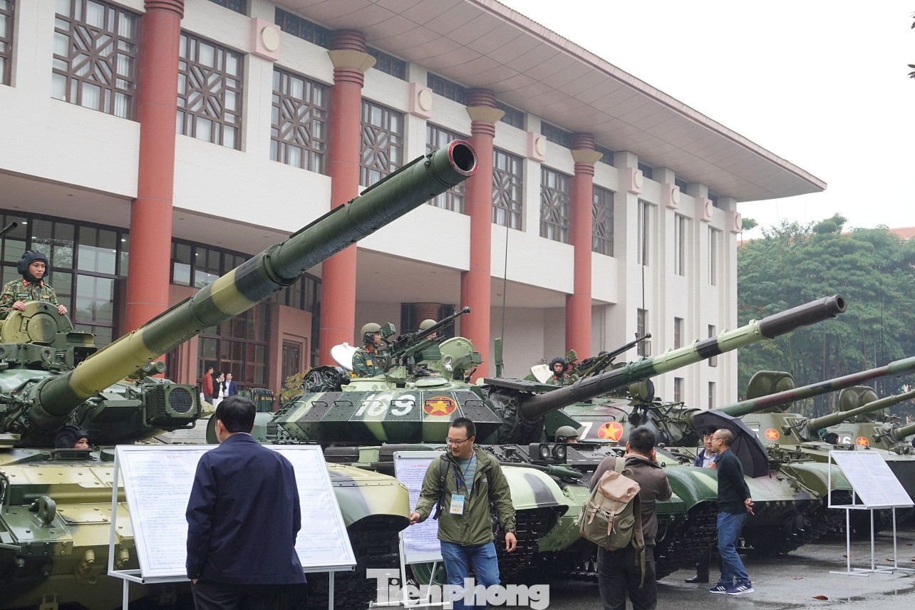 Cận cảnh ngư lôi, tổ hợp tên lửa của Quân đội nhân dân Việt Nam ảnh 4