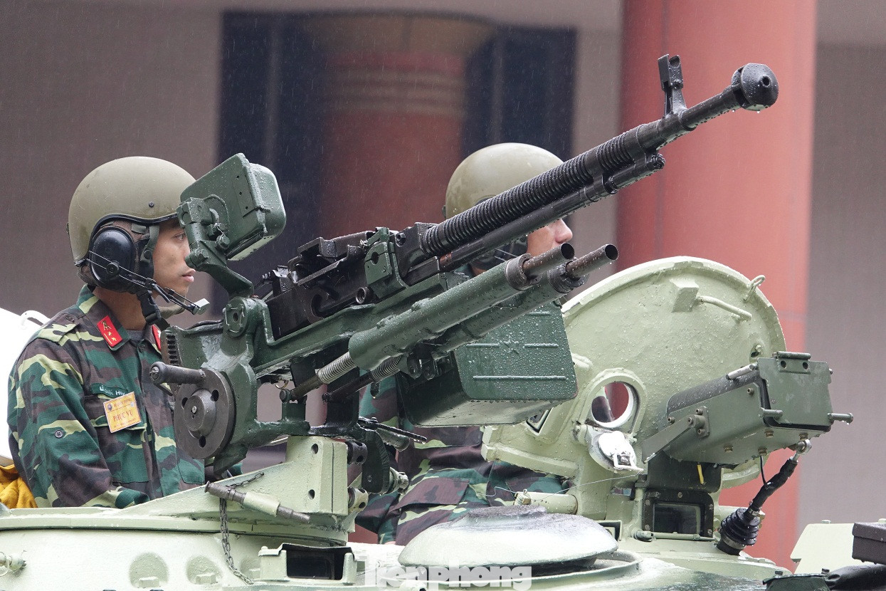 Cận cảnh ngư lôi, tổ hợp tên lửa của Quân đội nhân dân Việt Nam ảnh 15