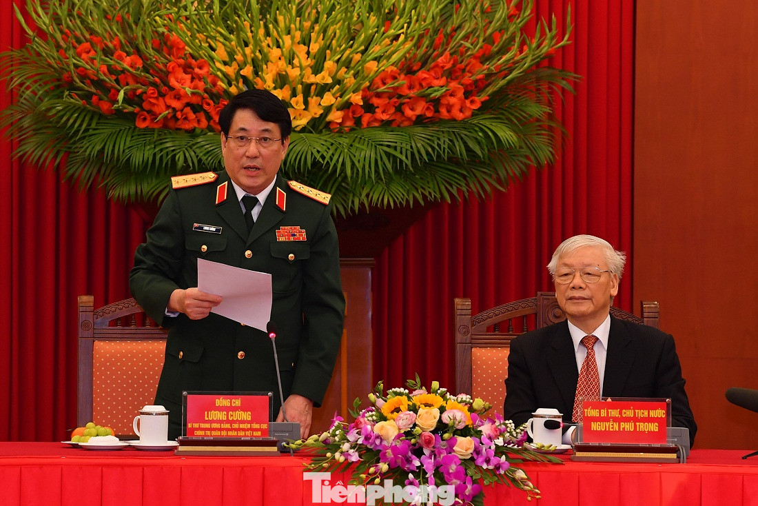 Tổng Bí thư, Chủ tịch nước gặp mặt điển hình xây dựng nền quốc phòng toàn dân ảnh 3
