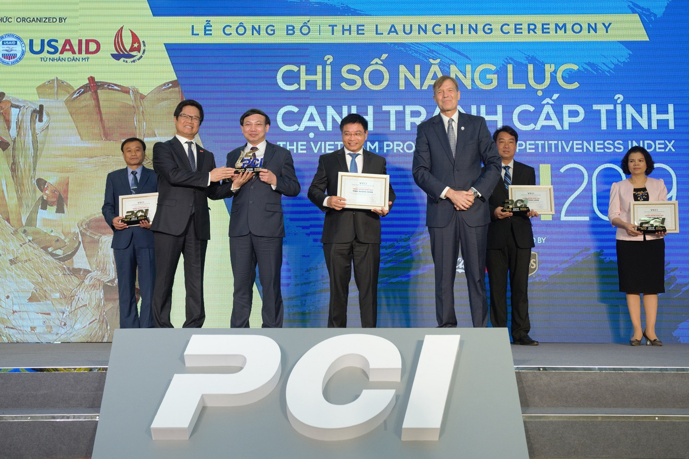 Bí thư Tỉnh ủy lý giải vì sao Quảng Ninh năm thứ 3 liên tiếp 'quán quân' PCI? ảnh 1