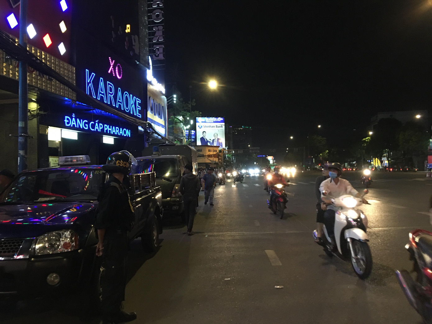 Đại gia đeo vàng nhiều nhất Việt Nam dính nghi án ma túy ảnh 2