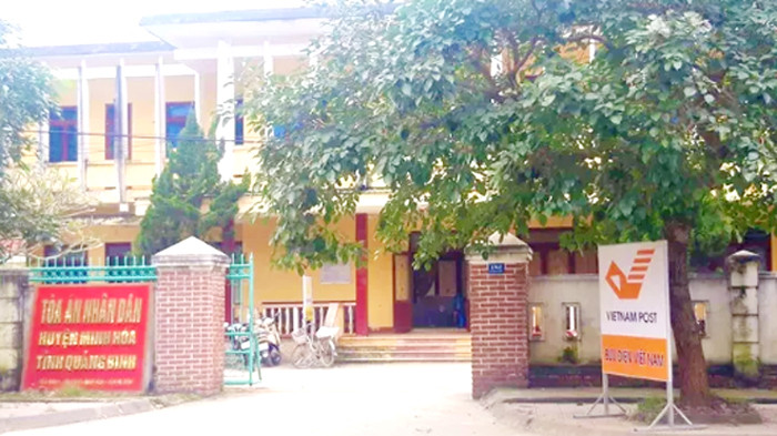 Chánh án 'mây mưa' với nữ kế toán được phân công chủ tọa xử một vụ án hiếp dâm ảnh 2