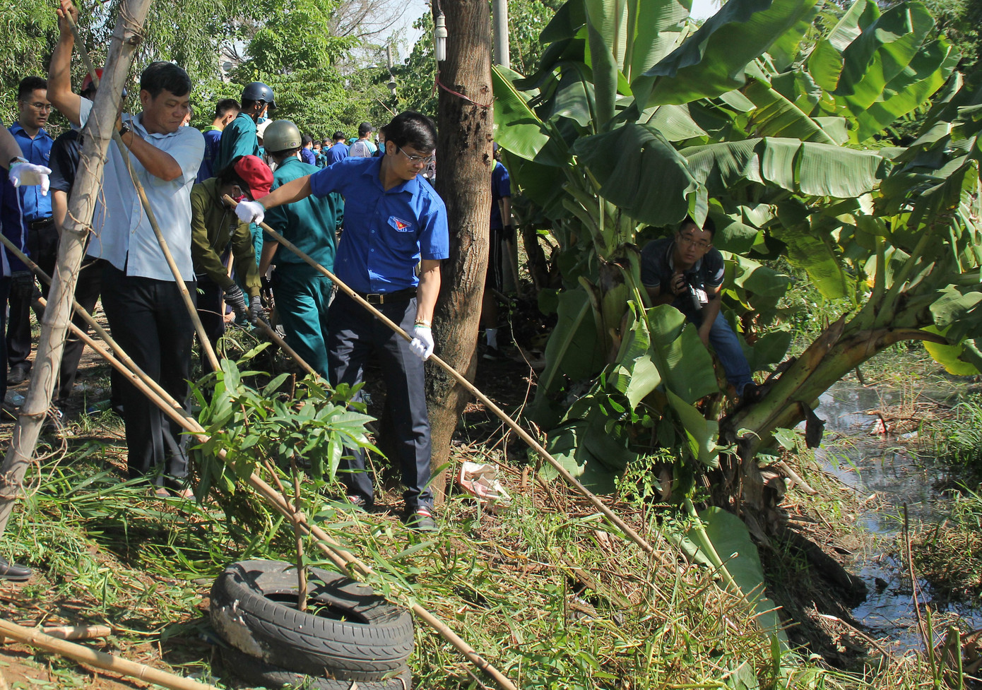 Tuổi trẻ TPHCM sôi nổi ra quân các chương trình, chiến dịch tình nguyện hè 2020 ảnh 7