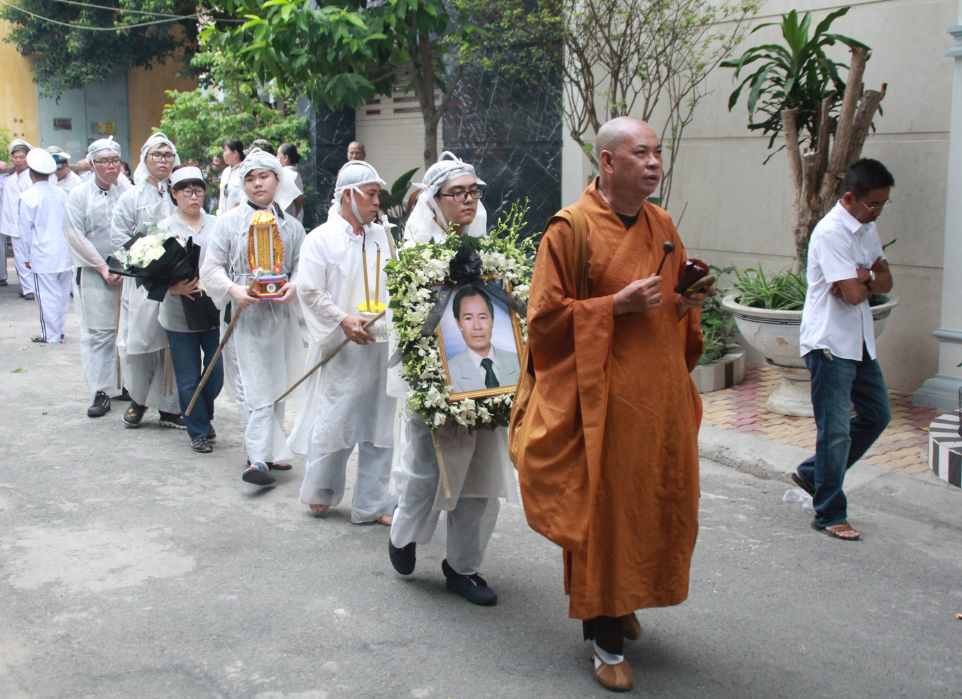 Tiễn đưa nhạc sỹ Vũ Đức Sao Biển về nơi an nghỉ vĩnh hằng ảnh 1