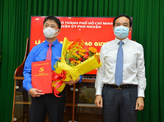 Bí thư Thành đoàn TPHCM Phạm Hồng Sơn làm Bí thư Quận ủy Phú Nhuận ảnh 1