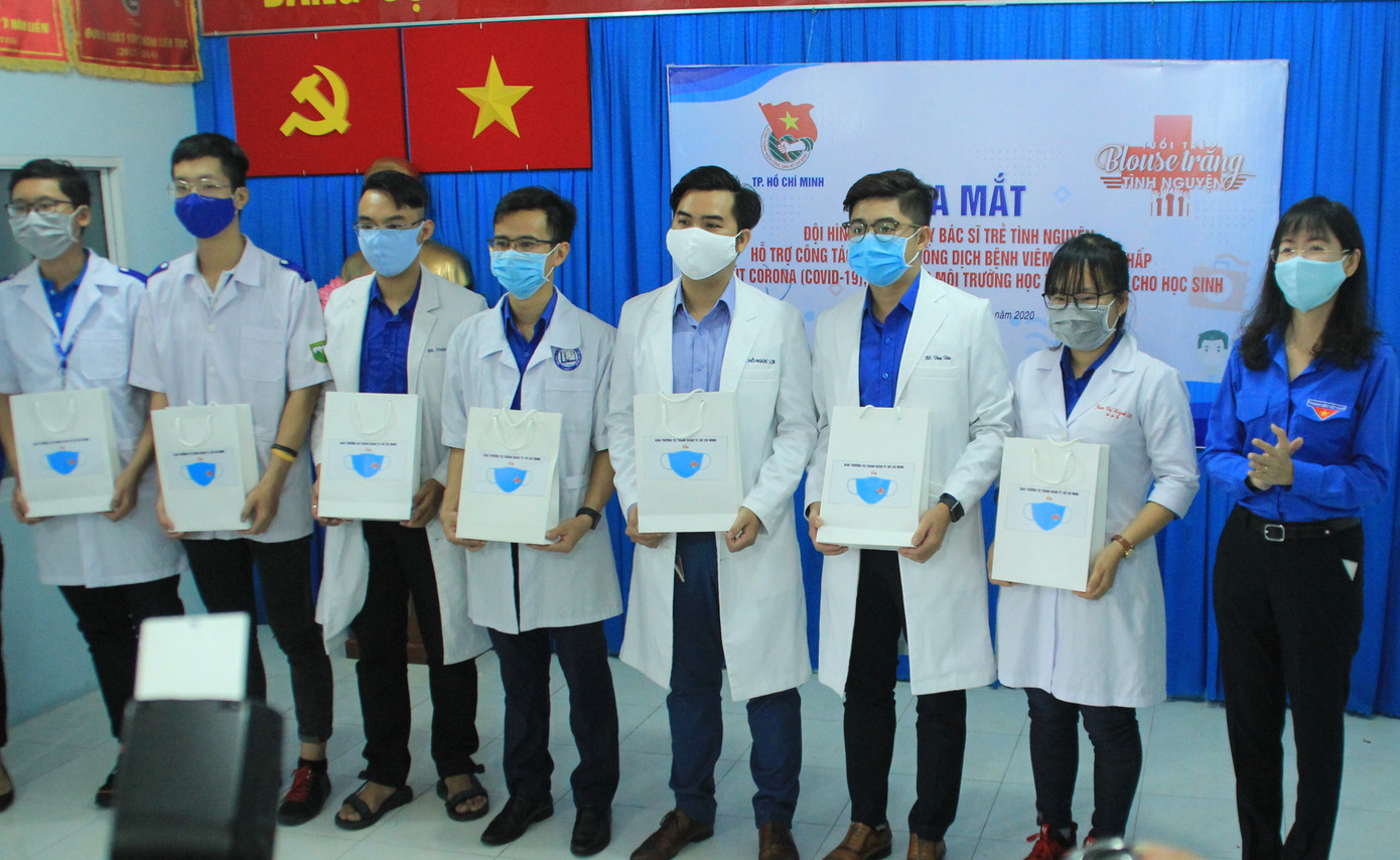 Lập đội hình 200 sinh viên Y dược, bác sỹ trẻ hỗ trợ phòng, chống dịch ảnh 4