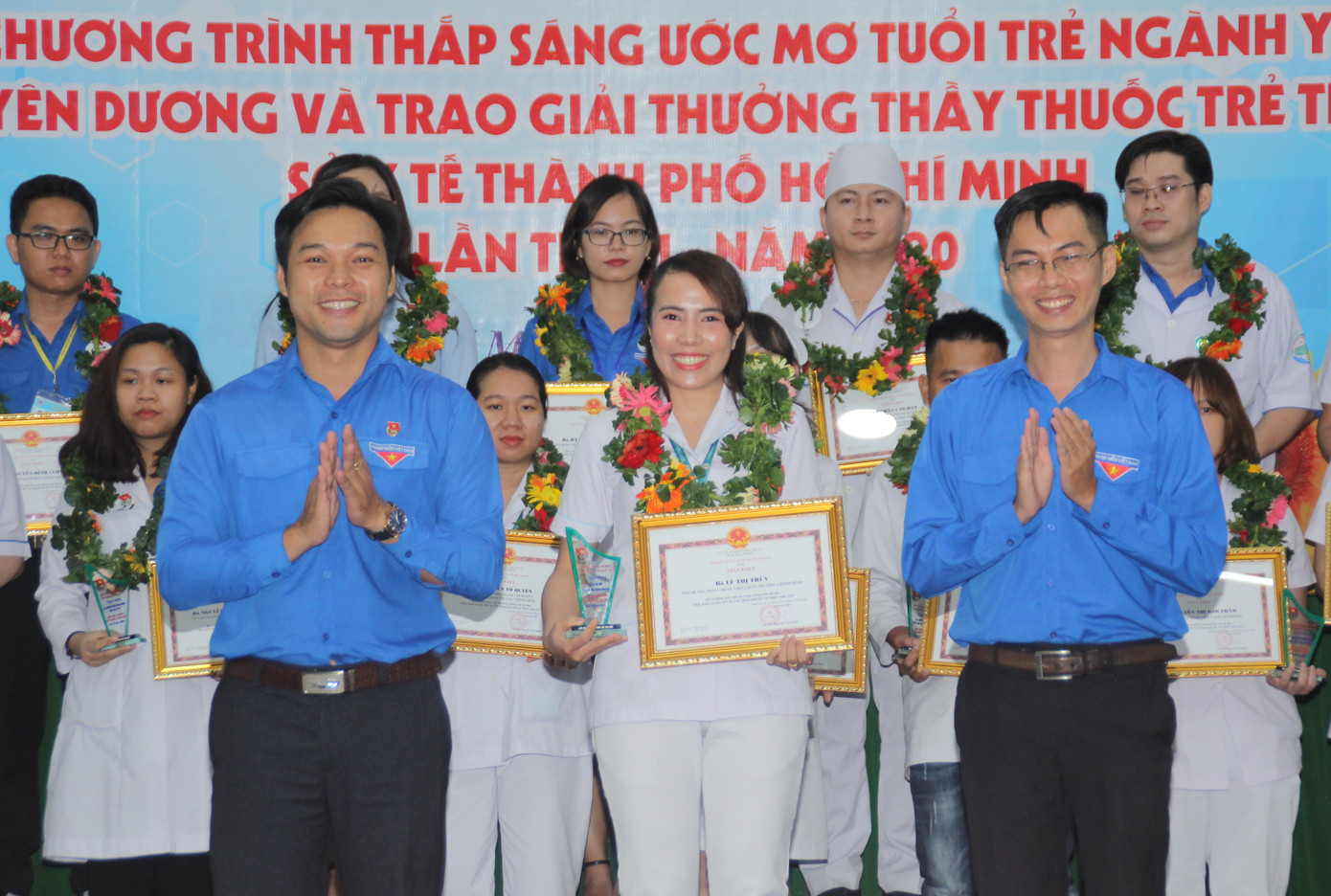Tuyên dương 43 thầy thuốc trẻ tiêu biểu TPHCM ảnh 6