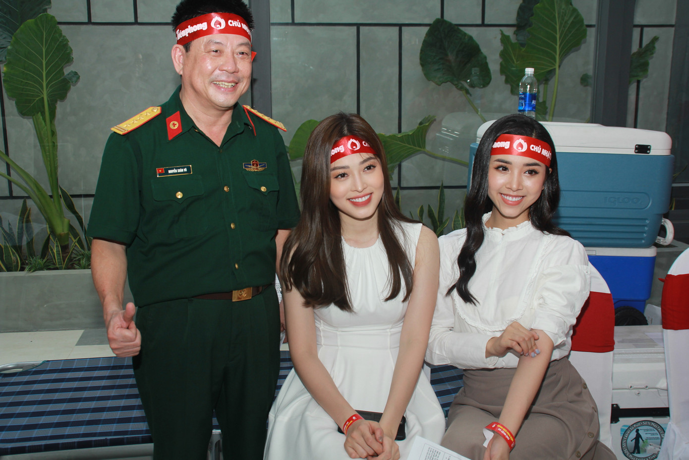 Á hậu Phương Nga, Thúy An rạng rỡ tham gia Chủ nhật Đỏ 2020 tại Bình Dương ảnh 8