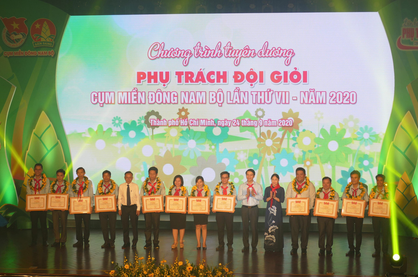 Tuyên dương 209 phụ trách Đội giỏi cụm Đông Nam Bộ năm 2020 ảnh 1