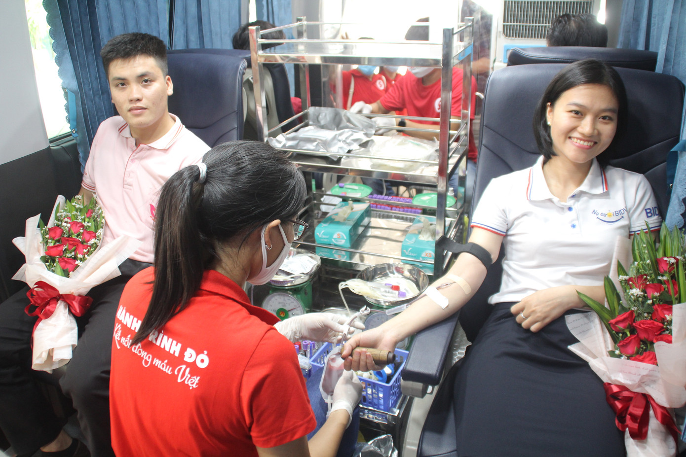 Sôi nổi ngày hội ‘Giọt hồng thành phố mang tên Bác’ ảnh 10