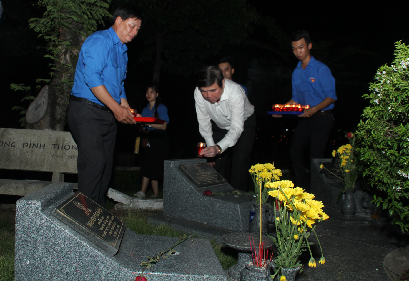 Tri ân những người viết nên trang vàng đẹp nhất truyền thống tuổi trẻ VN ảnh 8