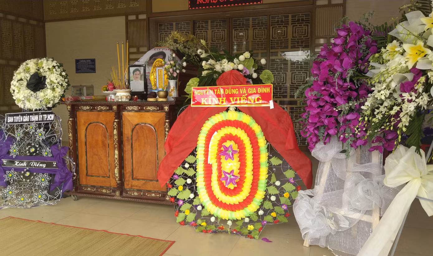 Con trai Chánh Tín đã về đến Việt Nam, kịp tiễn đưa cha đoạn đường cuối ảnh 1