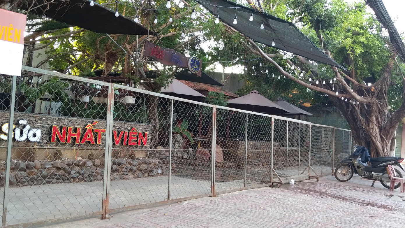 Hàng loạt cơ sở kinh doanh ở Bình Thuận ngưng hoạt động phòng dịch Covid-19 ảnh 2