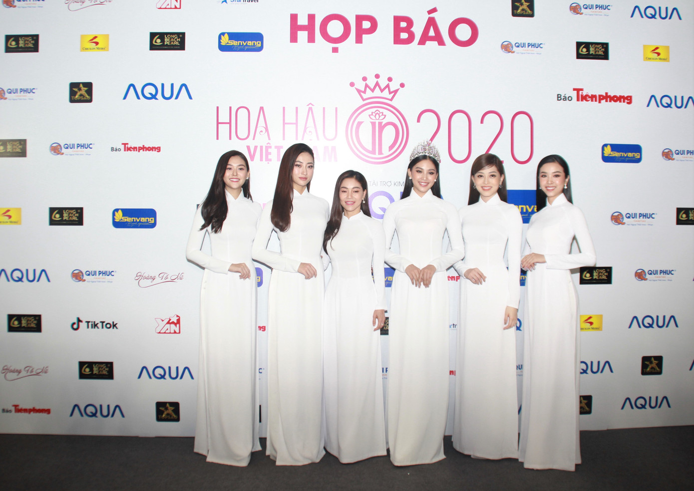 Dàn người đẹp khoe sắc tại Họp báo khởi động Hoa hậu Việt Nam 2020 ảnh 5