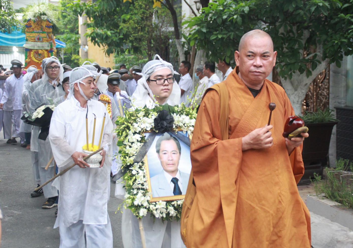 Tiễn đưa nhạc sỹ Vũ Đức Sao Biển về nơi an nghỉ vĩnh hằng ảnh 2