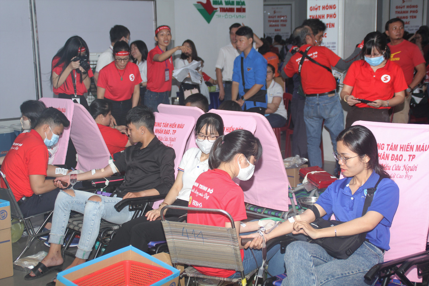Sôi nổi ngày hội ‘Giọt hồng thành phố mang tên Bác’ ảnh 4