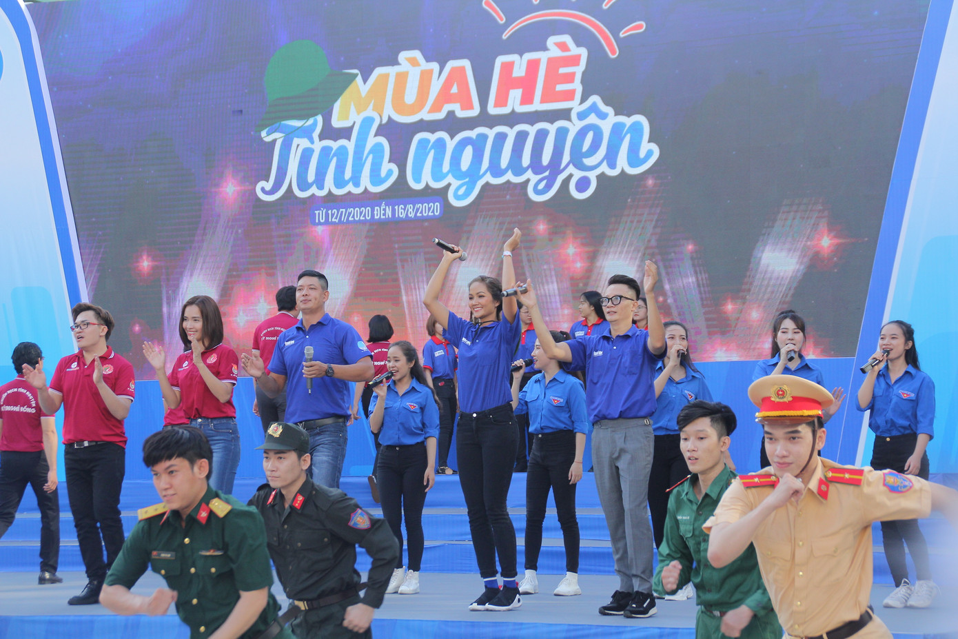 Tuổi trẻ TPHCM sôi nổi ra quân các chương trình, chiến dịch tình nguyện hè 2020 ảnh 1