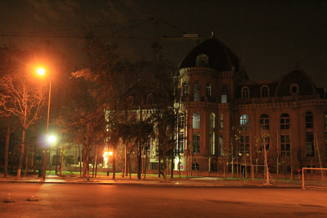 Karaoke, bar, phòng trà phố biển Phan Thiết 'ngủ đông' phòng dịch Covid-19 ảnh 11