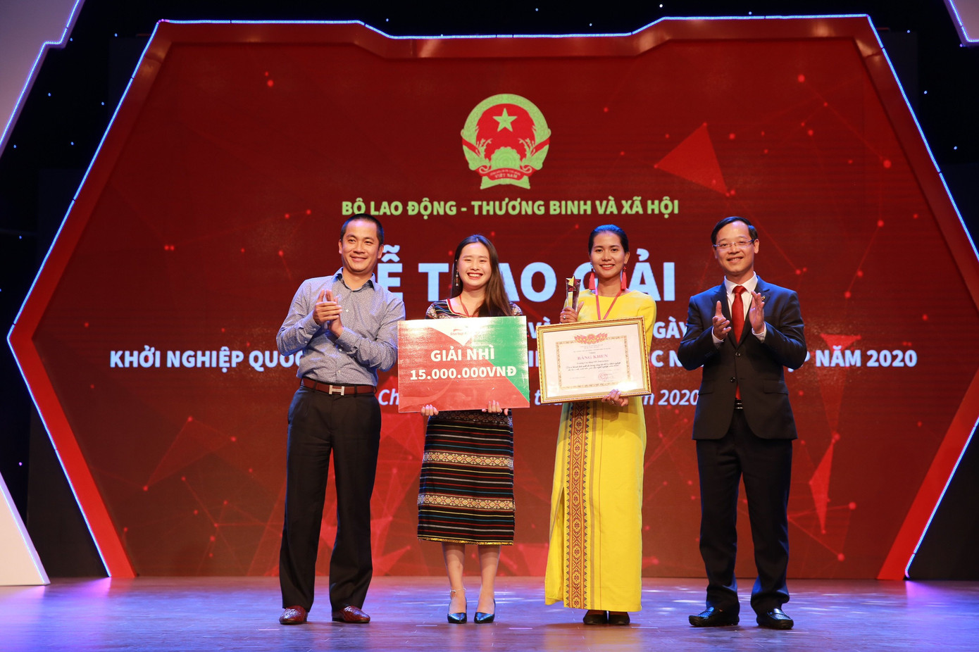 Trao giải quán quân cuộc thi ý tưởng khởi nghiệp Startup Kite 2020 ảnh 2