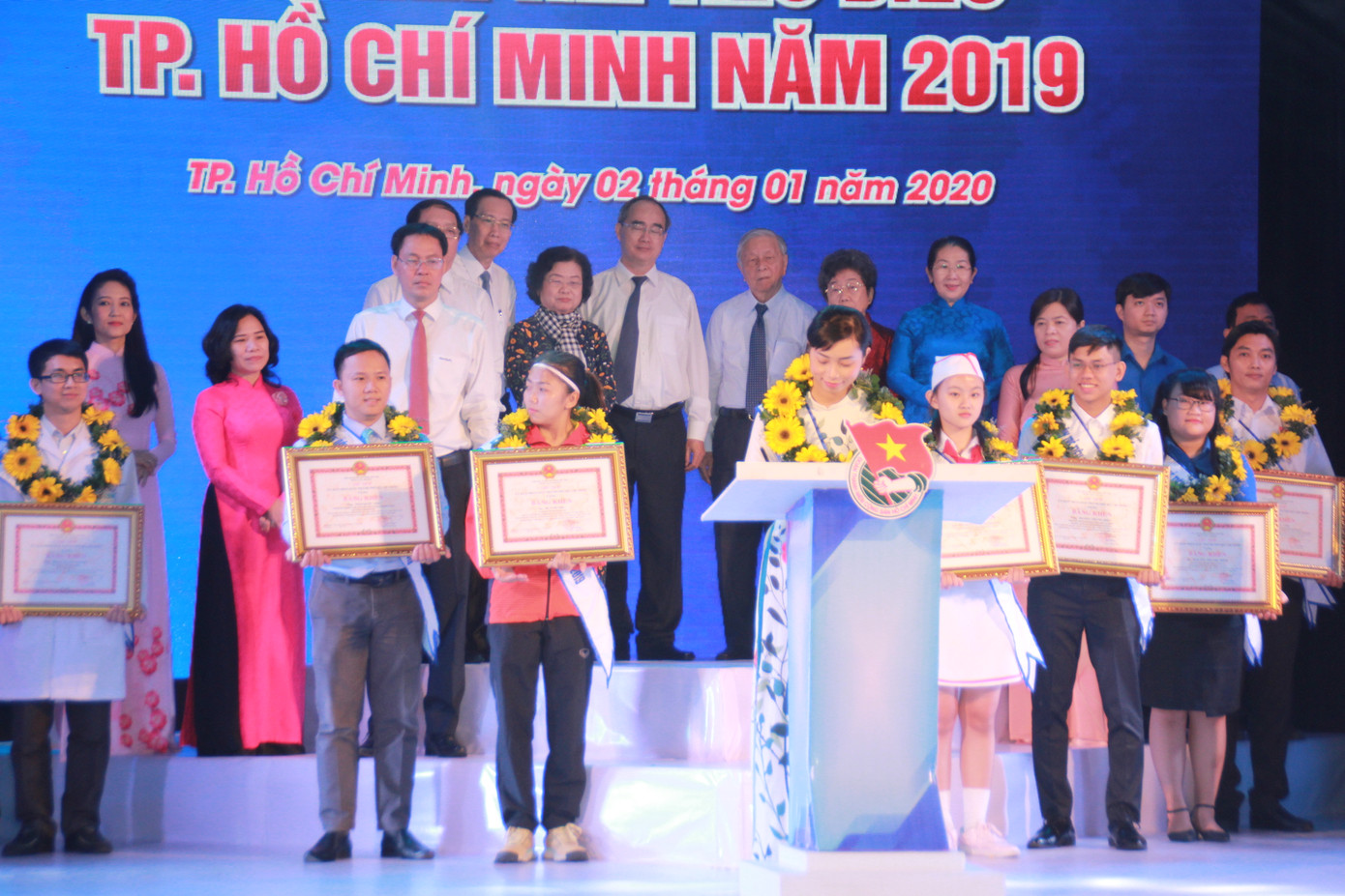 Vinh danh 12 công dân trẻ tiêu biểu TPHCM 2019 ảnh 14