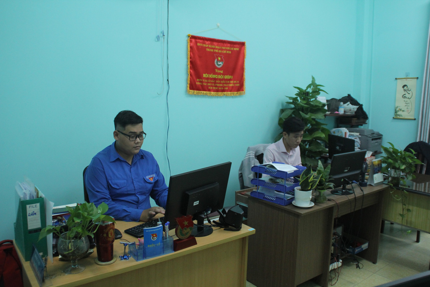 Bạn trẻ tạo mảng xanh mát lành từ công sở đến góc bếp ảnh 11