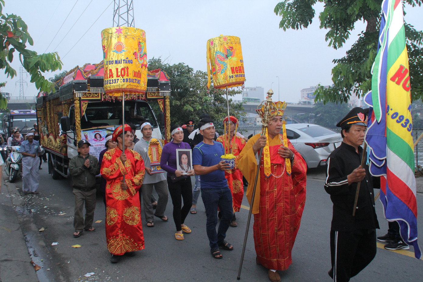 Tiễn đưa nghệ sỹ Ánh Hoa về nơi an nghỉ cuối cùng ảnh 4