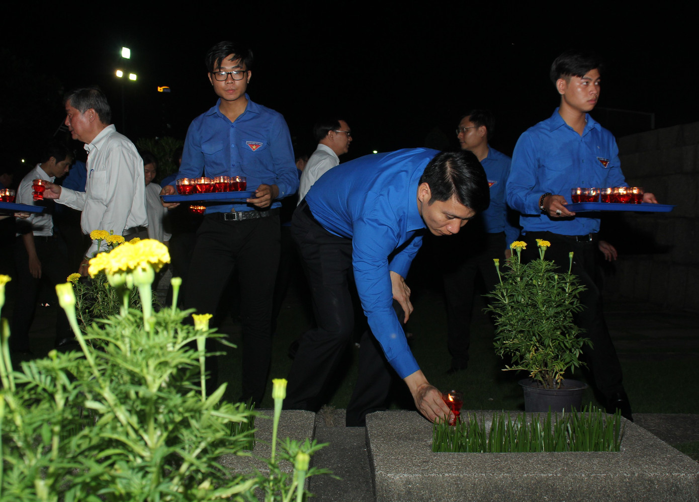 Tri ân những người viết nên trang vàng đẹp nhất truyền thống tuổi trẻ VN ảnh 7