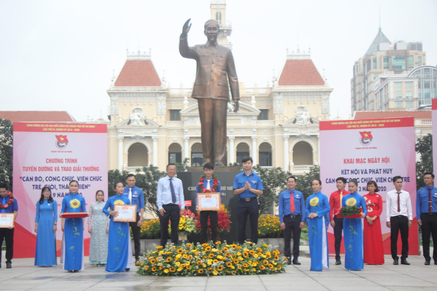 444 đại biểu tham dự Đại hội Đảng bộ TPHCM ảnh 4 444 đại biểu tham dự Đại hội Đảng bộ TPHCM ảnh 4