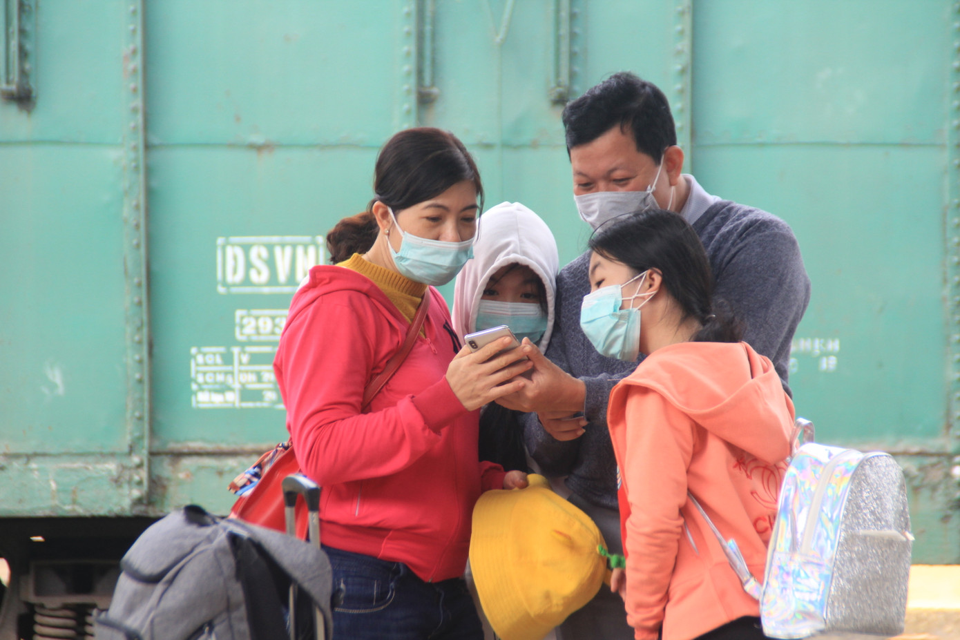 Virus corona ám ảnh người dân miền Trung ảnh 16