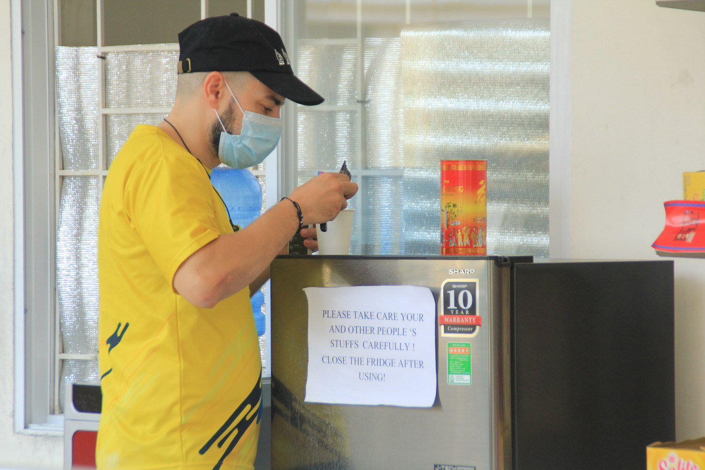 Ấm lòng 'siêu thị 0 đồng' ở khu cách ly người về từ vùng dịch ảnh 8