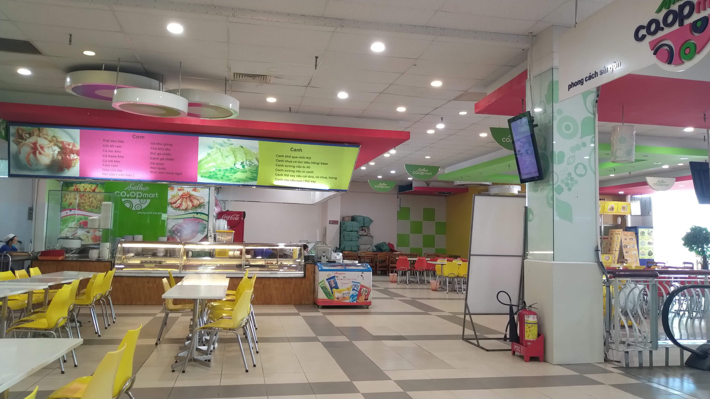 Khách mua sắm sụt giảm, siêu thị chuyển bán hàng online sống qua dịch Covid-19 ảnh 7