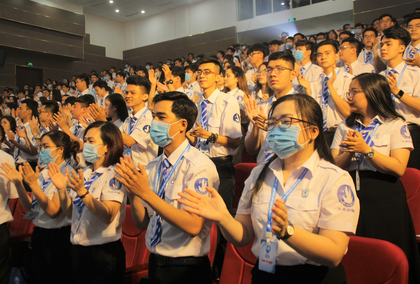 Phong trào 'Sinh viên 5 tốt' của TPHCM tiếp tục phát triển mạnh mẽ ảnh 2