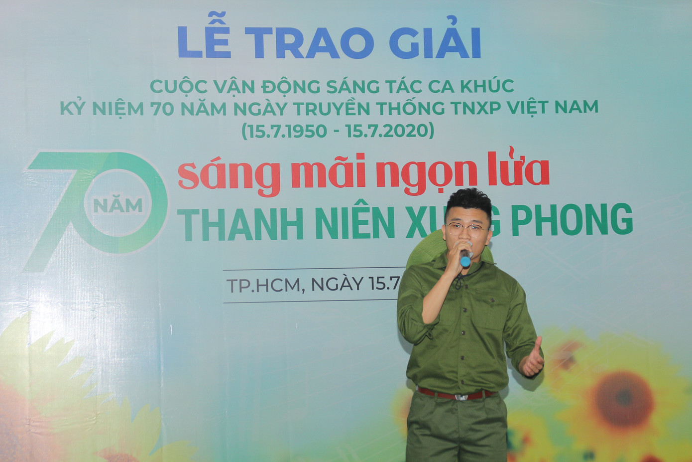 Trao giải các ca khúc viết về truyền thống Thanh niên xung phong ảnh 1