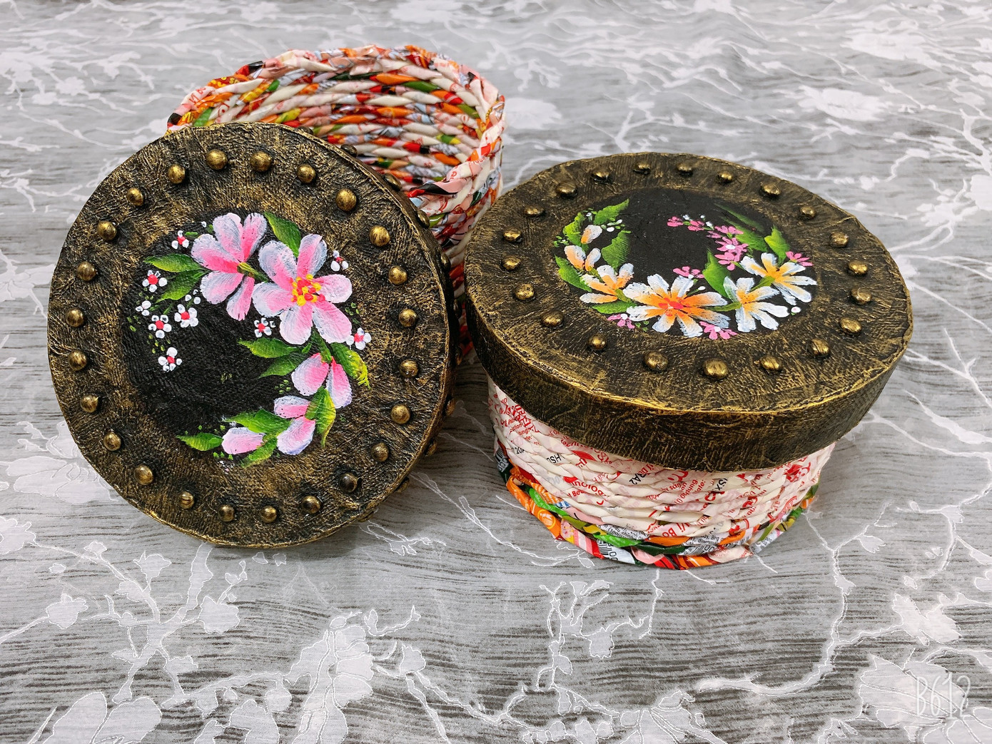 Thầy giáo miền Tây lập kỷ lục làm túi xách từ vỏ mì gói ảnh 5