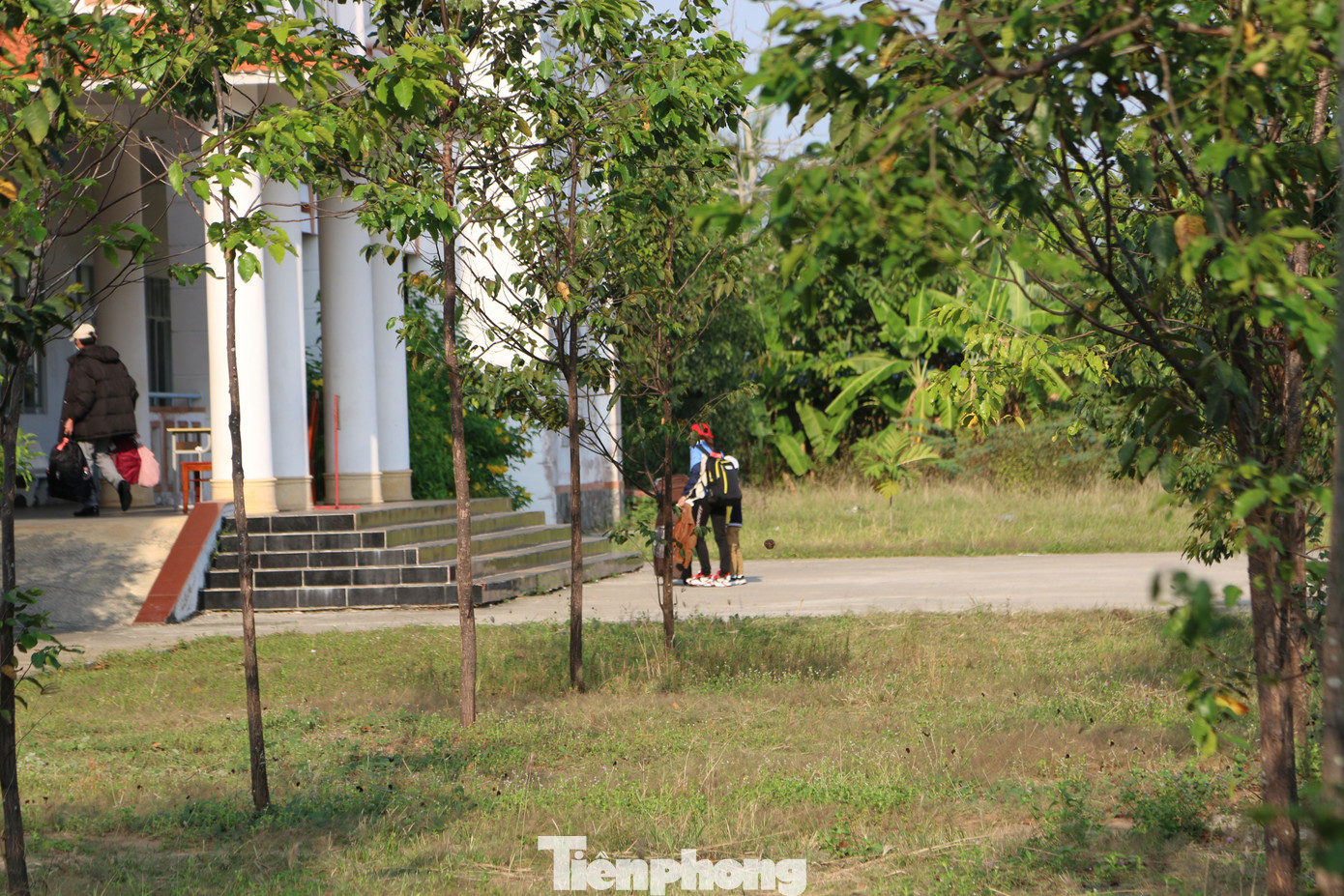 Bên trong khu vực cách ly 28 người về từ vùng dịch tại Trường quân sự Cần Thơ ảnh 6