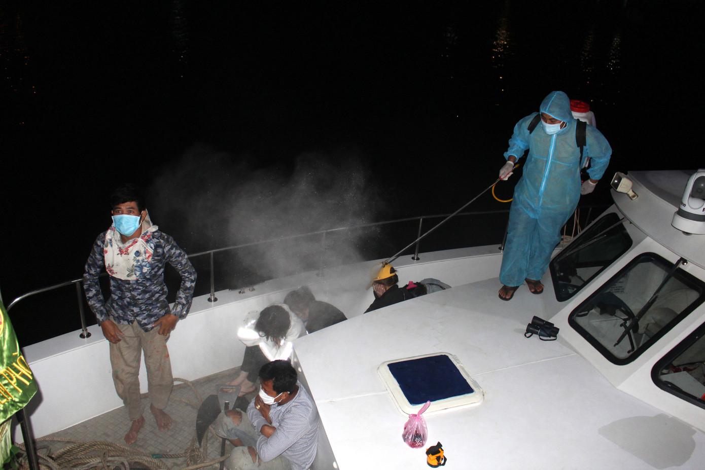 Chi 350USD cho đối tượng ở Campuchia để được về Việt Nam bằng đường biển ảnh 1