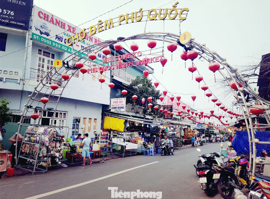 Phú Quốc: Có trên 200 người tiếp xúc bệnh nhân số 54 ảnh 1