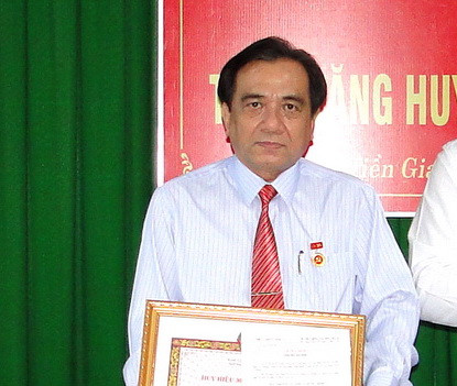 Bắt Chánh Văn phòng Sở Y tế Tiền Giang điều tra hành vi nhận hối lộ ảnh 1